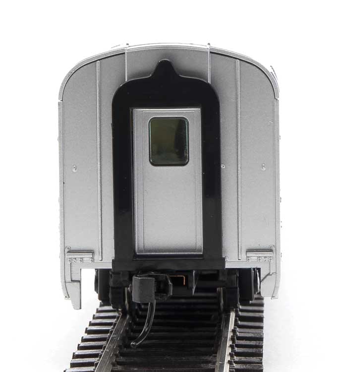 Walthers Mainline 910-30065 85' Budd Baggage-Lounge - Ready to Run -- Amtrak(R) Phase I, HO