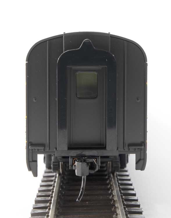 Walthers Mainline 910-30209 85' Budd Small-Window Coach - Ready to Run -- Great Northern, HO