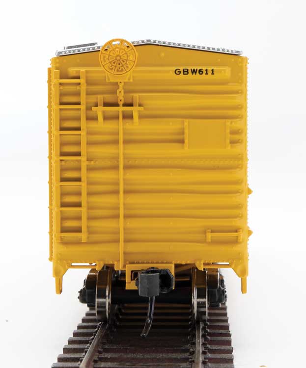 WalthersMainline 910-45005 40' ACF Modernized Welded Boxcar w/8' Youngstown Door - Ready to Run -- Green Bay & Western