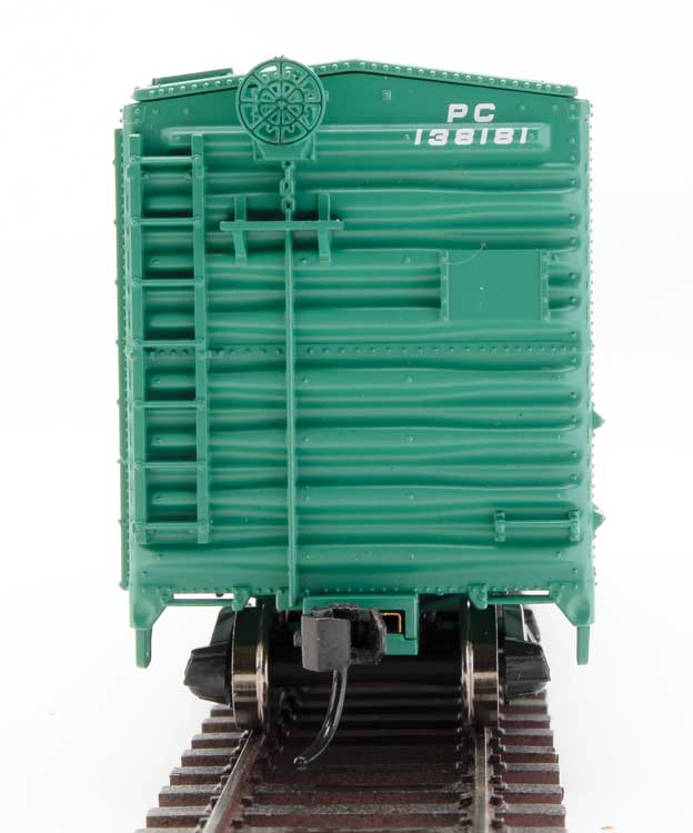 WalthersMainline 910-45015 40' ACF Modernized Welded Boxcar w/8' Youngstown Door - Ready to Run -- Penn Central