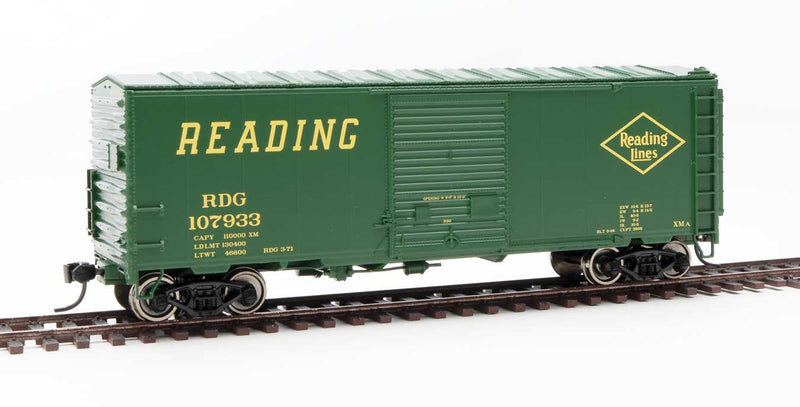 WalthersMainline 910-45021 40' ACF Modernized Welded Boxcar w/8' Youngstown Door - Ready to Run -- Reading