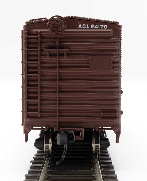 WalthersMainline 910-45026 40' ACF Modernized Welded Boxcar w/8' Youngstown Door - Ready to Run -- Atlantic Coast Line