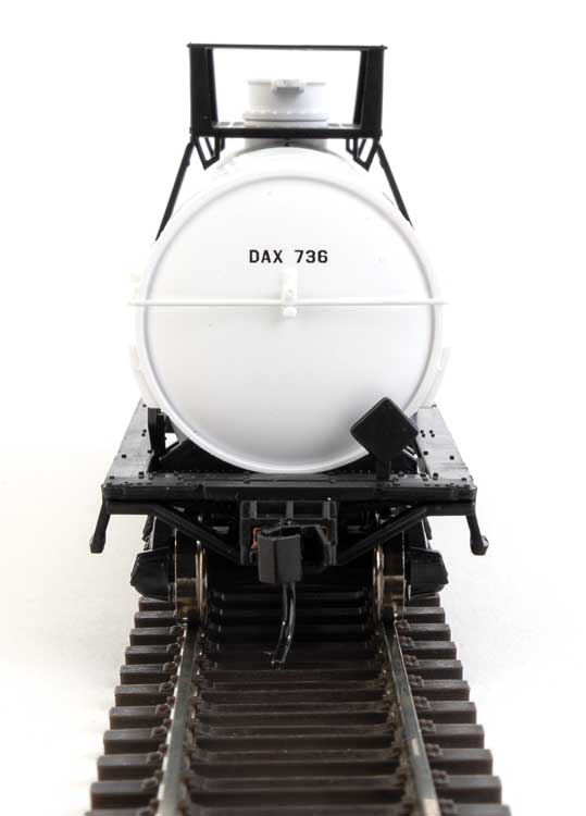 WalthersMainline 910-48005 36' Chemical Tank Car - Ready to Run -- Diamond Shamrock DAX