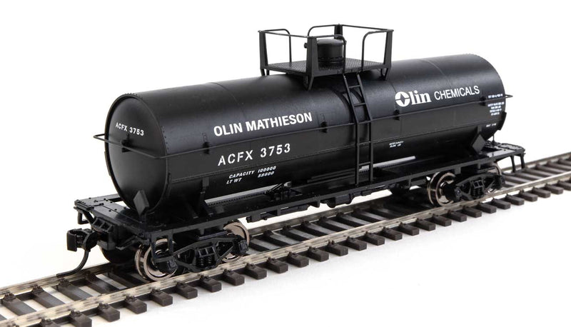 WalthersMainline 910-48013 36' Chemical Tank Car - Ready to Run -- Olin Chemical ACFX