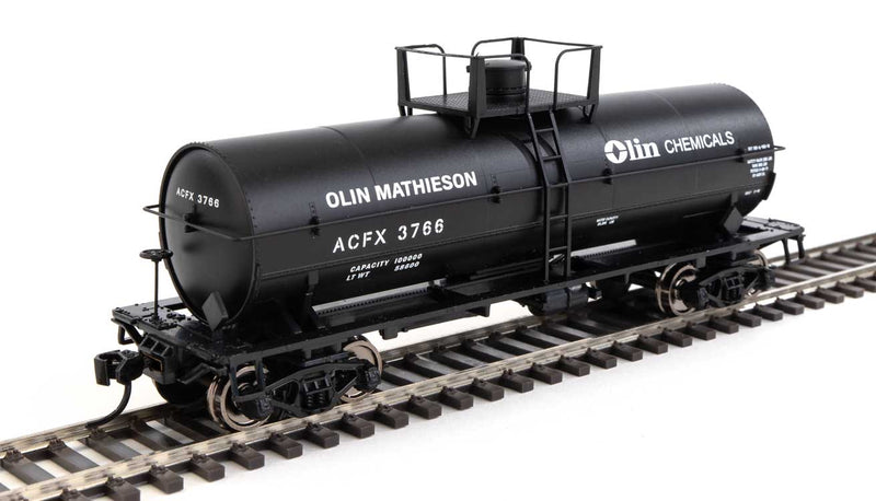 WalthersMainline 910-48014 36' Chemical Tank Car - Ready to Run -- Olin Chemical ACFX