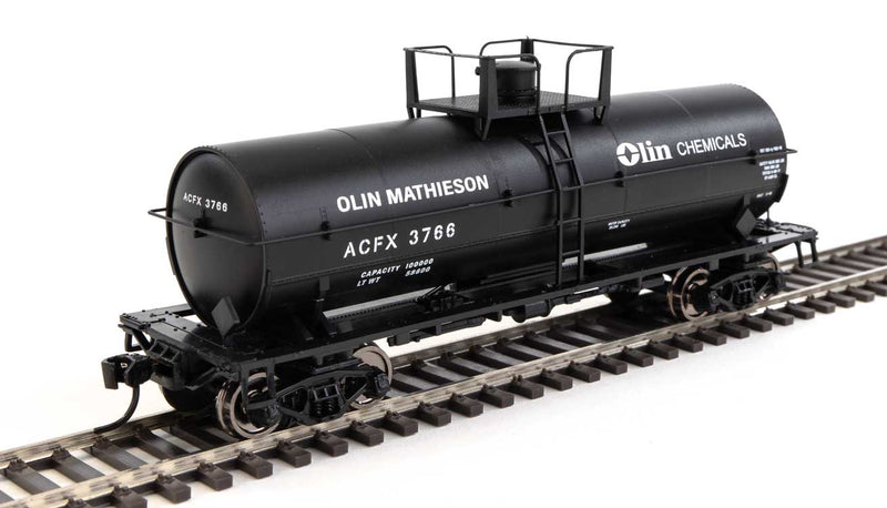 WalthersMainline 910-48014 36' Chemical Tank Car - Ready to Run -- Olin Chemical ACFX