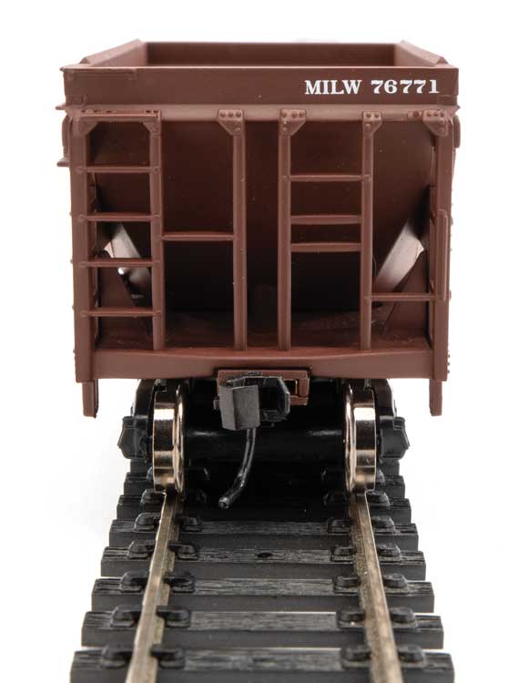 WalthersMainline 910-58081 24' Minnesota Taconite Ore Car 4-Pack - Ready To Run -- Milwaukee Road