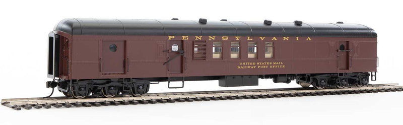 Walthers 920-17260 70' Pennsylvania Railway Post Office -- Pennsylvania Railroad Class BM70m (Tuscan, black, Dulux), HO