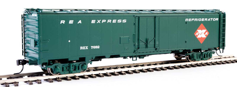 Walthers 920-17320 50' REA Riveted Steel Express Reefer -- Railway Express Agency