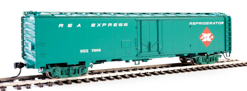 Walthers 920-17326 50' REA Riveted Steel Express Reefer -- Railway Express Agency