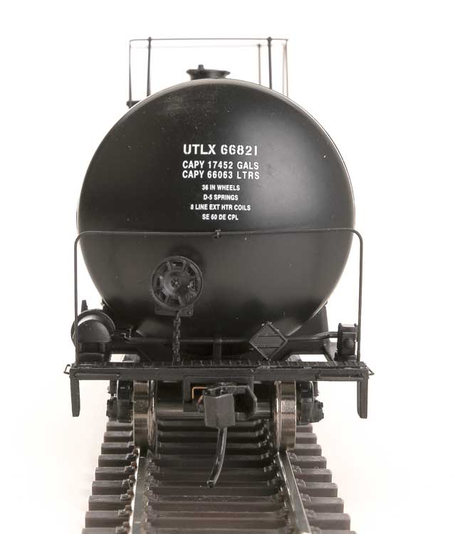 Walthers 920-100158 40' UTLX 16,000-Gallon Funnel-Flow Tank Car - Ready to Run -- Amaizo UTLX