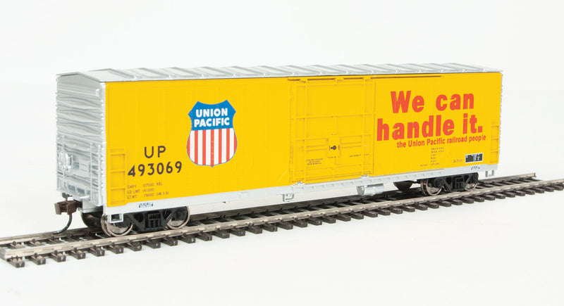 WalthersTrainline 931-1805 Insulated Boxcar - Ready to Run -- Union Pacific, HO