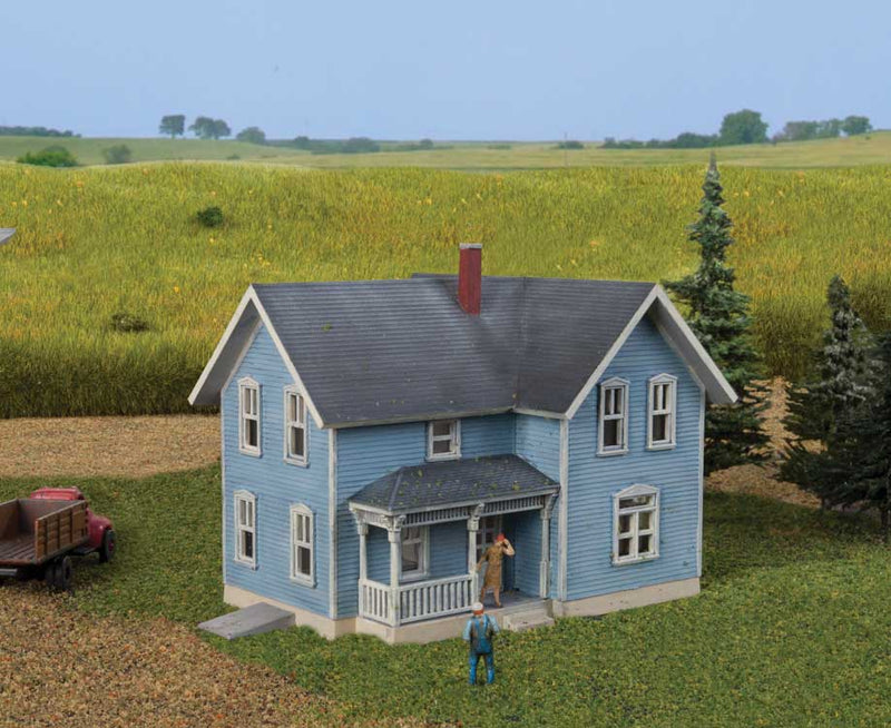 Walthers Cornerstone 933-3890 Lancaster Farm House -- Kit - 2-1/2 x 3-1/4 x 2-5/16" 6.3 x 8.3 x 5.9cm, N Scale