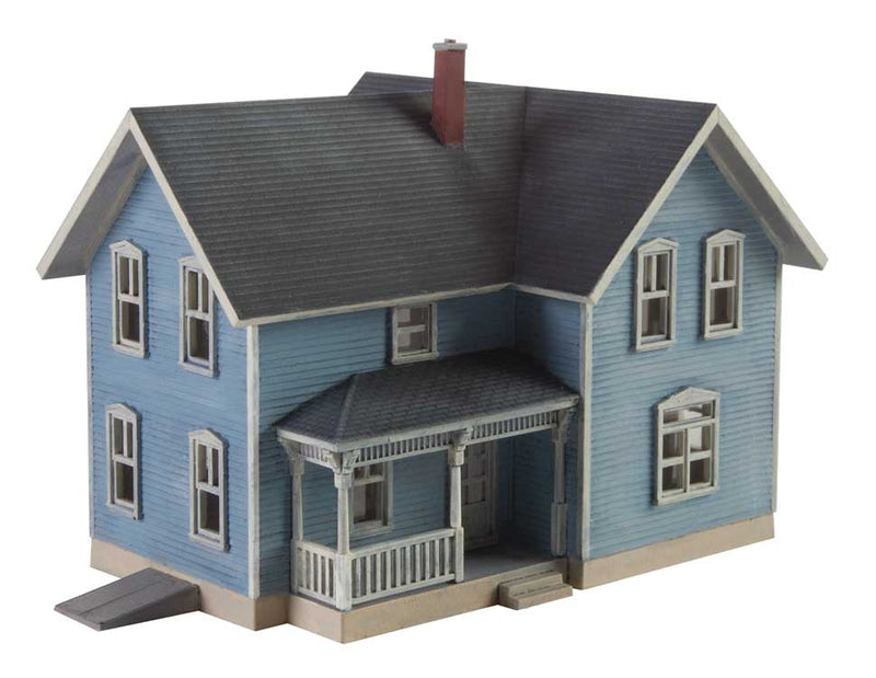 Walthers Cornerstone 933-3890 Lancaster Farm House -- Kit - 2-1/2 x 3-1/4 x 2-5/16" 6.3 x 8.3 x 5.9cm, N Scale