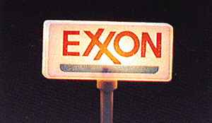 Model Power MDP705 Gas Station Signs pkg(2) -- Exxon, HO Scale