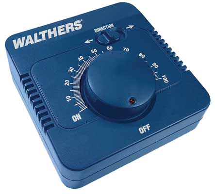 Walthers Controls 942-4000 DC Train Control -- 2 Amps, Up to 24 Volt-Amphere, 16-Volt Accessory Output, All Scales