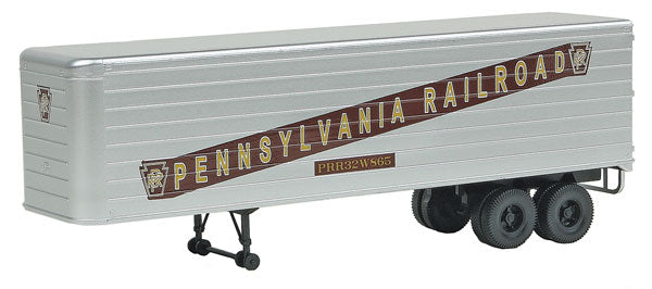 Walthers SceneMaster 949-2405 35' Fluted-Side Trailer 2-Pack - Assembled -- Pennsylvania Railroad (silver, Tuscan), HO Scale