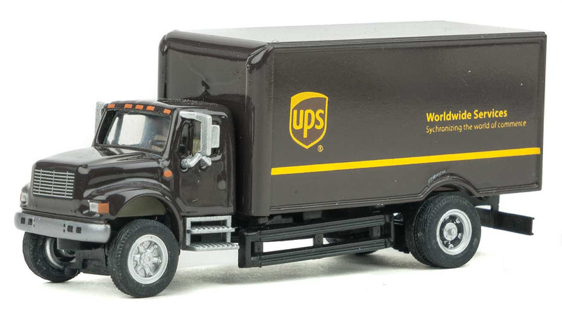 Walthers SceneMaster 949-11294 International(R) 4900 Single-Axle Box Van - Assembled -- United Parcel Service (Modern Shield Logo; brown, yellow), HO