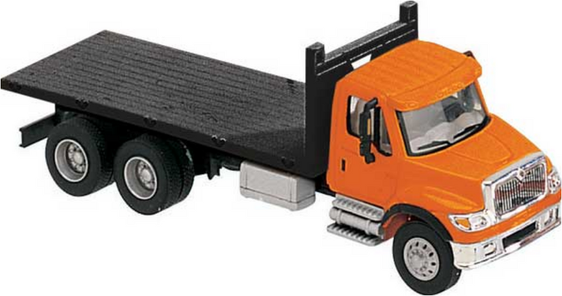 Walthers SceneMaster 949-11651 International(R) 7600 3-Axle Flatbed Truck - Assembled -- Orange Cab, Black Flatbed, HO