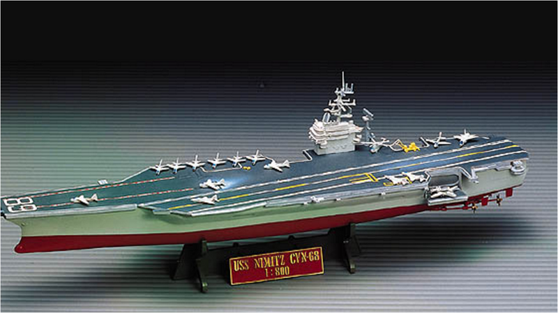 Academy Models 14213 USS NIMITZ CVN-68 1:800