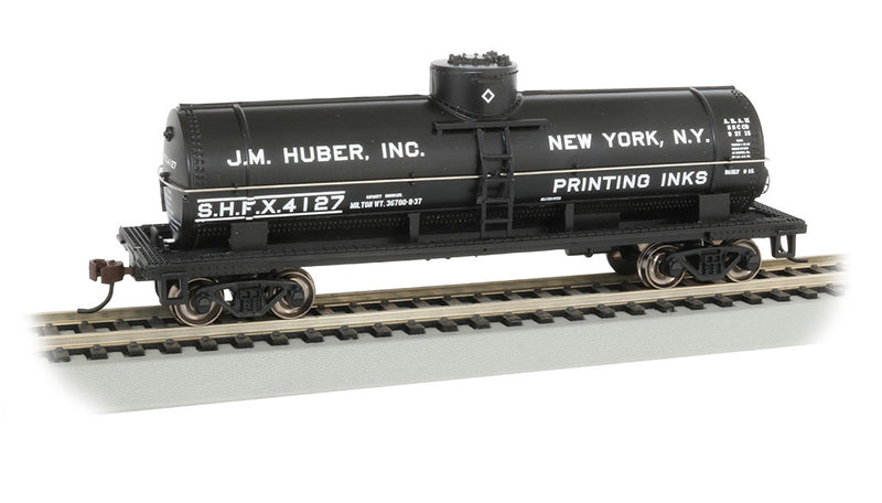 Bachmann 17814 J.M. Huber - 40' Single-Dome Tank Car, HO Scale