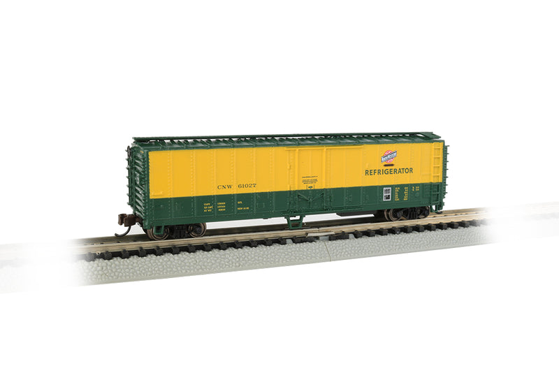 Bachmann 17958 Chicago & Northwestern - ACF 50' Steel Reefer - N Scale