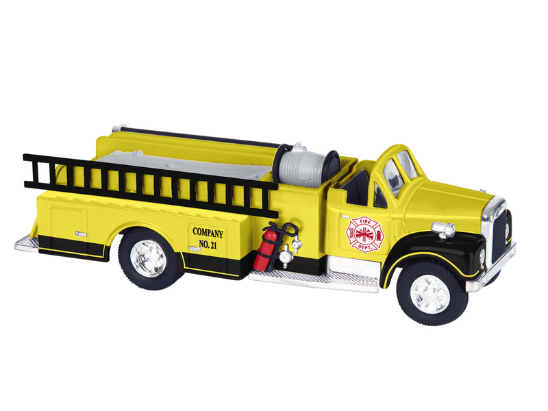 Lionel 2230070 Yellow Fire Truck, O Gauge