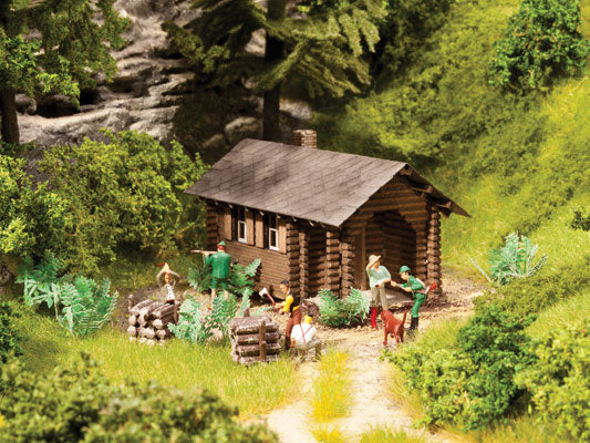 Noch Gmbh 65606 Forest Lodge Set - Kit -- Lodge: 3-1/2 x 1-3/4 x 1-2/3", HO