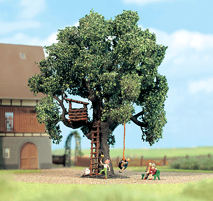 Noch Gmbh 21768 Treehouse Scene -- w/Oak Tree, HO