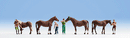 Noch Gmbh 15632 Caring for Horses -- 4 People & 4 Horses, HO