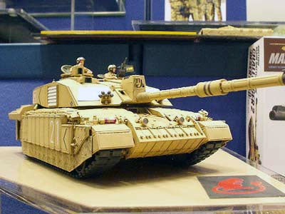 Tamiya 35274 BRITISH MBT CHALLENGER 2 (Desertised), 1:35 Scale