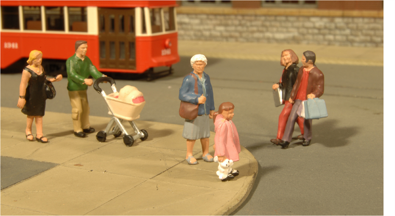 Bachmann 33109 STROLLING FIGURES, HO