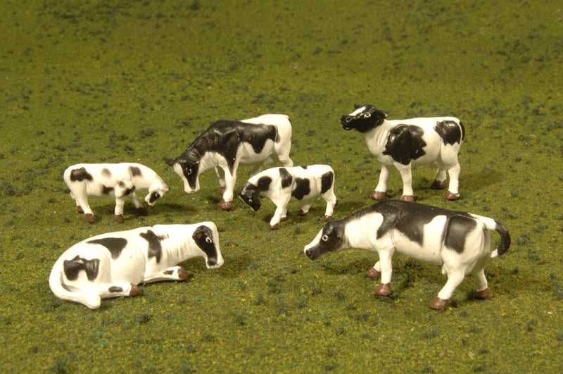 Bachmann 33153 Cows - Black & White - O Scale