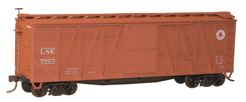Accurail 43079 40' Single Sheath Wood Boxcar w/Wood Doors & Steel Ends, Lehigh New England Built 1916, HO
