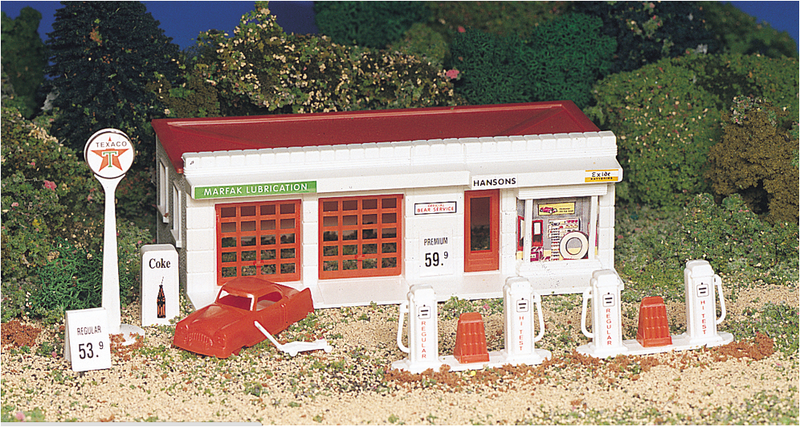 Bachmann 45174 GAS STATION, Kit, HO