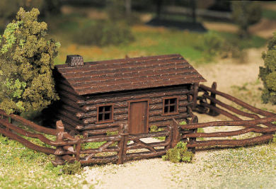 Bachmann 45982 LOG CABIN WITH RUSTIC FENCE O, O Scale