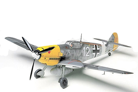 Tamiya 61063 MESSERSCHMITT BF109E-4/7 TROP, 1:48 Scale