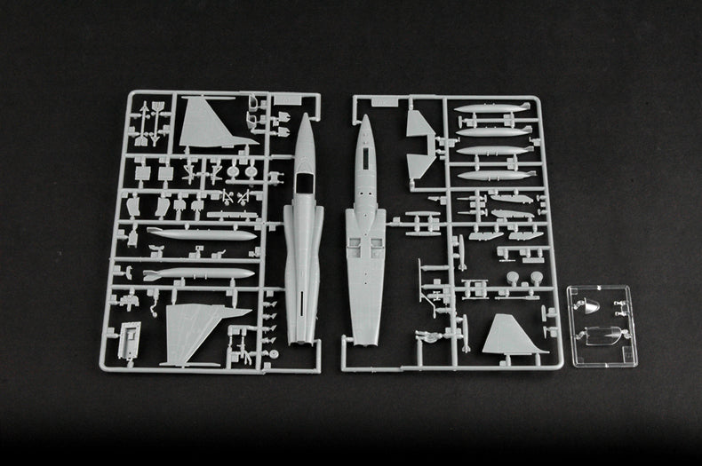 HobbyBoss F-5E Tiger II Fighter 80207 1:72