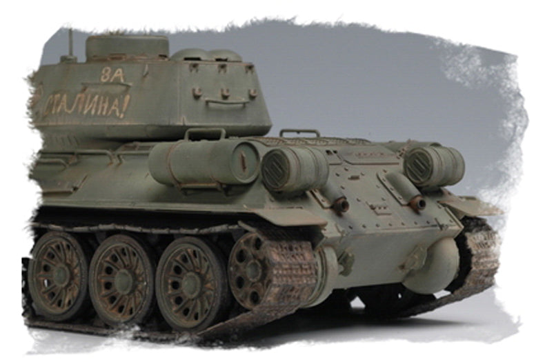 HobbyBoss T-34/85 (Model 1944 flattened turret)Tank 84807 1:48