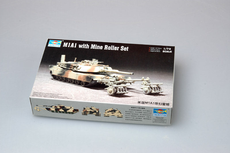 Trumpeter 1:72 M1A1 with Mine Roller Set 07278