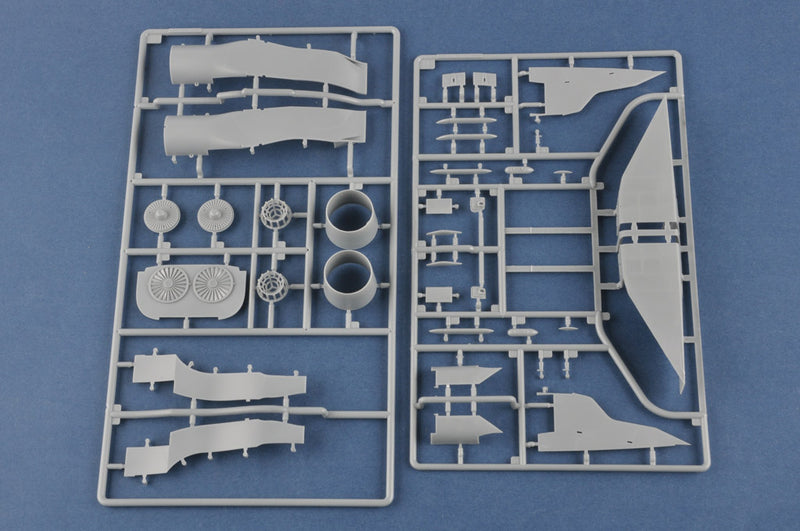 HobbyBoss MiG-31BM. w/KH-47M2 81770 1:48