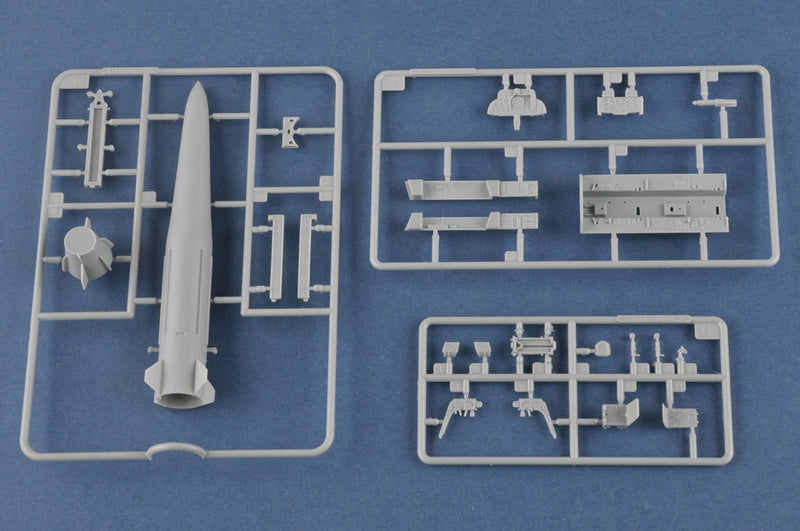 HobbyBoss MiG-31BM. w/KH-47M2 81770 1:48