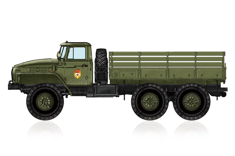 HobbyBoss 82930 Russian URAL-4320 Truck 82930, 1:72 Scale