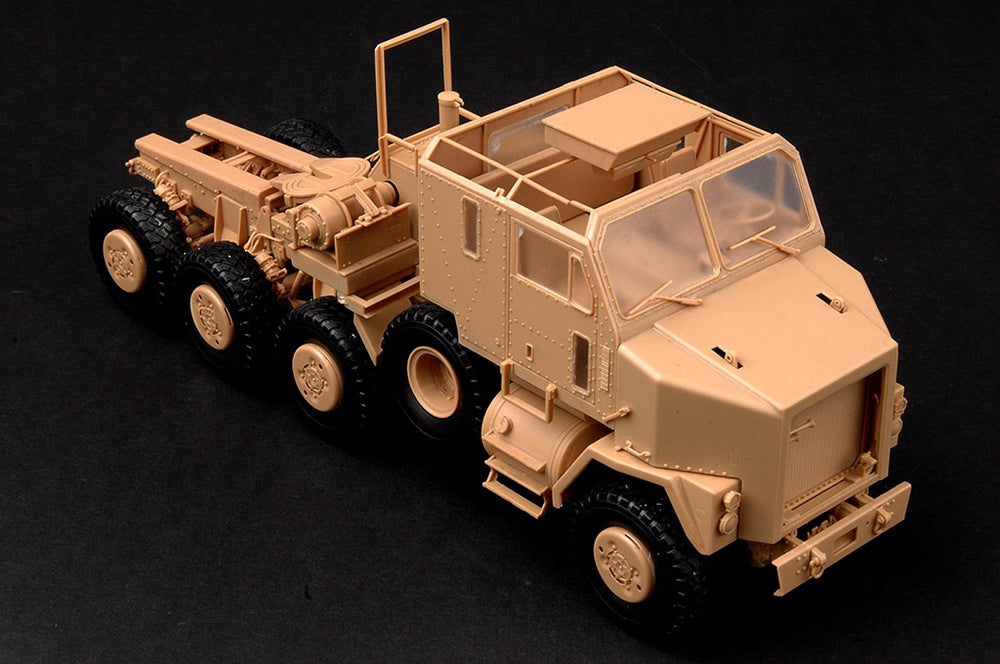 HOBBY BOSS M1070トラックトラクター & M1000重機輸送セミト Hobby Boss 85502 M1070 Truck Tractor & M1000 HETS Vehicle 1