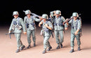 Tamiya 35184 GERMAN MACHINE GUN CREW "On Maneuver", 1:35 Scale