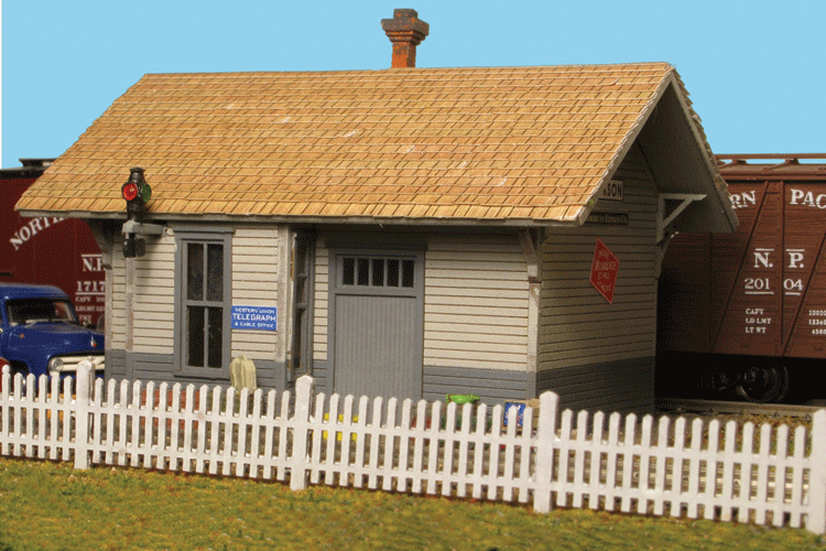 Monroe Models 9307 Straight Picket Fence, N Scale