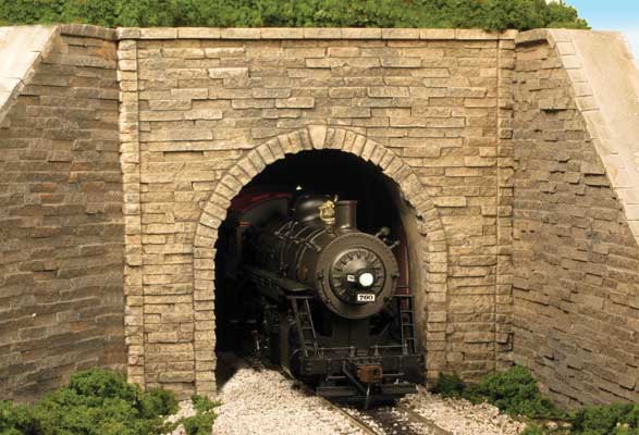 Monroe Models 710 Tunnel Portal Split Stone, HO Scale