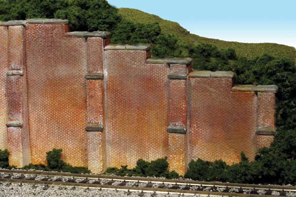 Monroe Models 152 Brick Tapered Wing Walls, HO Scale