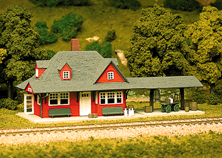 Atlas ATL706 Passenger Station - Kit -- 4-1/8 x 9"  10.3 x 22.5cm, HO Scale