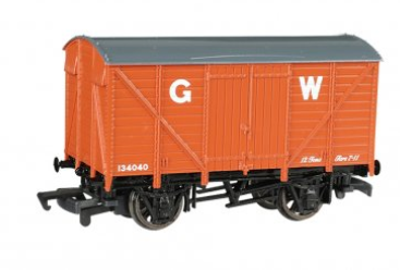 Bachmann 77011 Ventilated Van - Ready to Run - Thomas & Friends -- Great Western (Boxcar Red), HO
